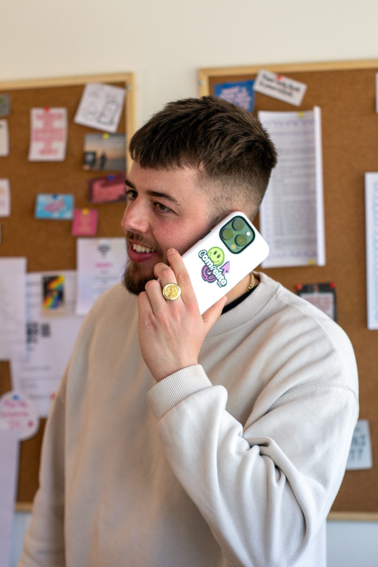 Compelite Pro team member on a friendly strategy call